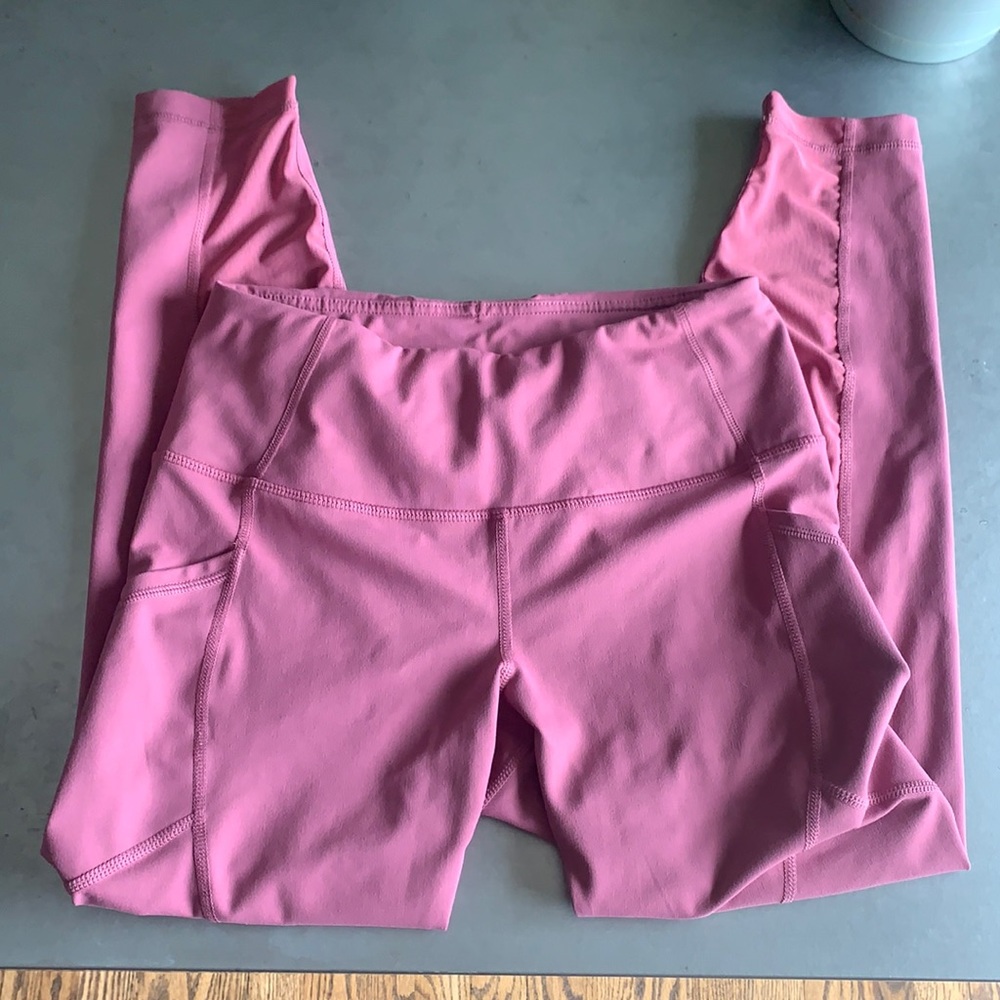 Yogalicious Lux Capri Legging Pink